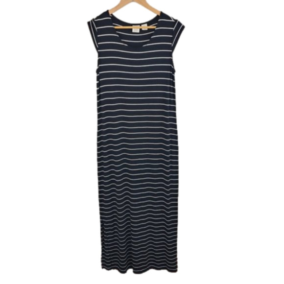 C&C California Black and White Stripe Maxi Dress size M - Picture 1 of 5